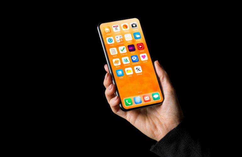 Aplikasi HP Android adalah perangkat lunak yang dirancang khusus untuk berjalan pada sistem operasi Android. Sistem operasi Android sendiri merupakan salah satu sistem operasi mobile yang paling populer dan banyak digunakan di dunia, yang dikembangkan oleh Google.